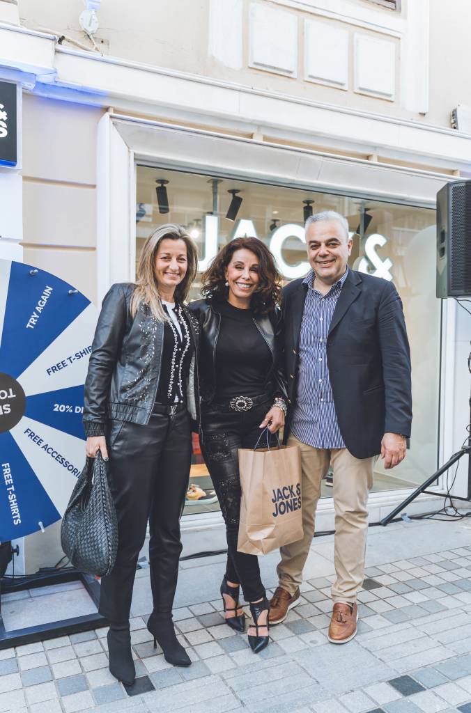 “Λαμπερά εγκαίνια για το πρώτο κατάστημα JACK & JONES στη Θεσσαλονίκη”