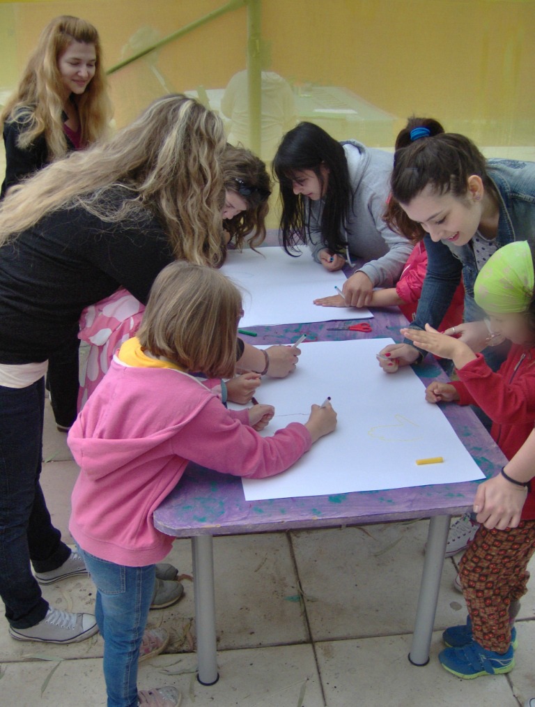 Παιδικό Φεστιβάλ «Παραθινούπολη 2015» με την υποστήριξη του Τομέα Προσχολικής Αγωγής του ΙΕΚ ΞΥΝΗ Μακεδονίας