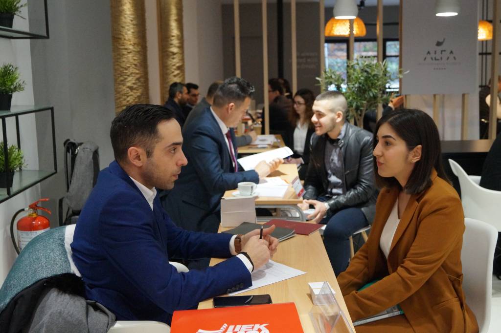 «Διαβατήριο» για την αγορά εργασίας η «5άστερη» Ημέρα Καριέρας Τουρισμού του ΙΕΚ ΑΛΦΑ Θεσσαλονίκης