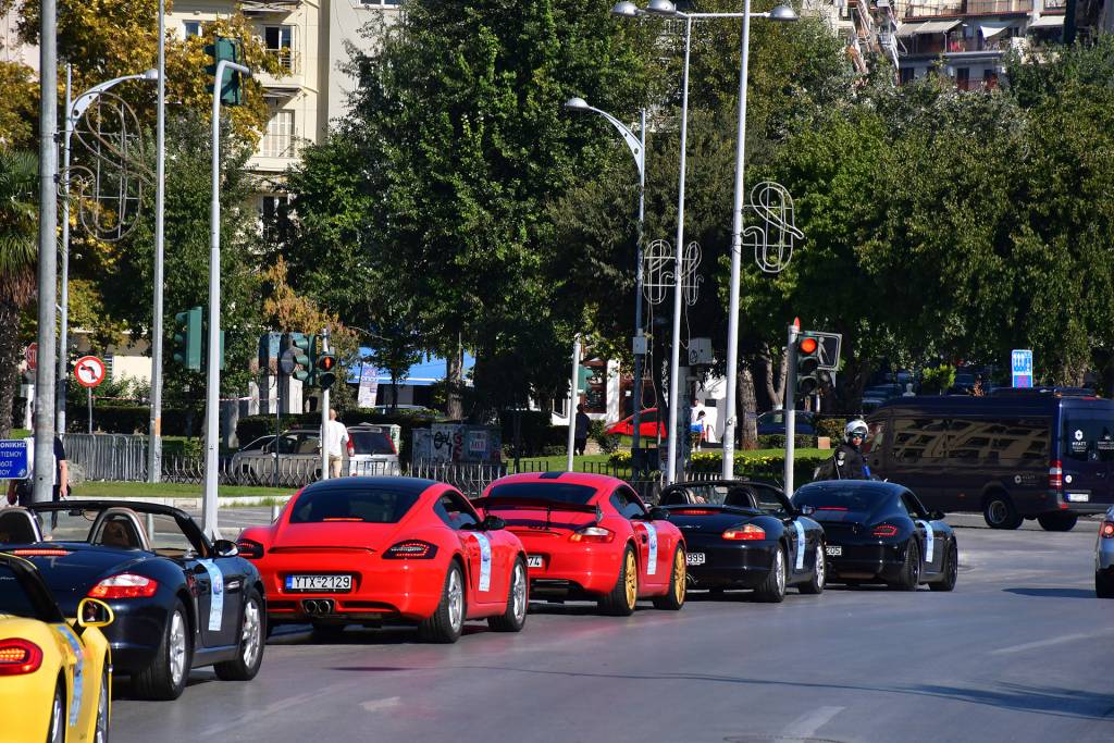 Το κονβόι του Porsche Club Greece στη Θεσσαλονίκη
